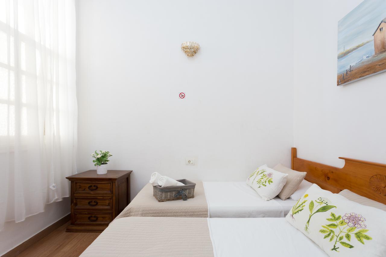 Pension Casablanca B&B Tenerife Santa Cruz de Tenerife Exterior foto